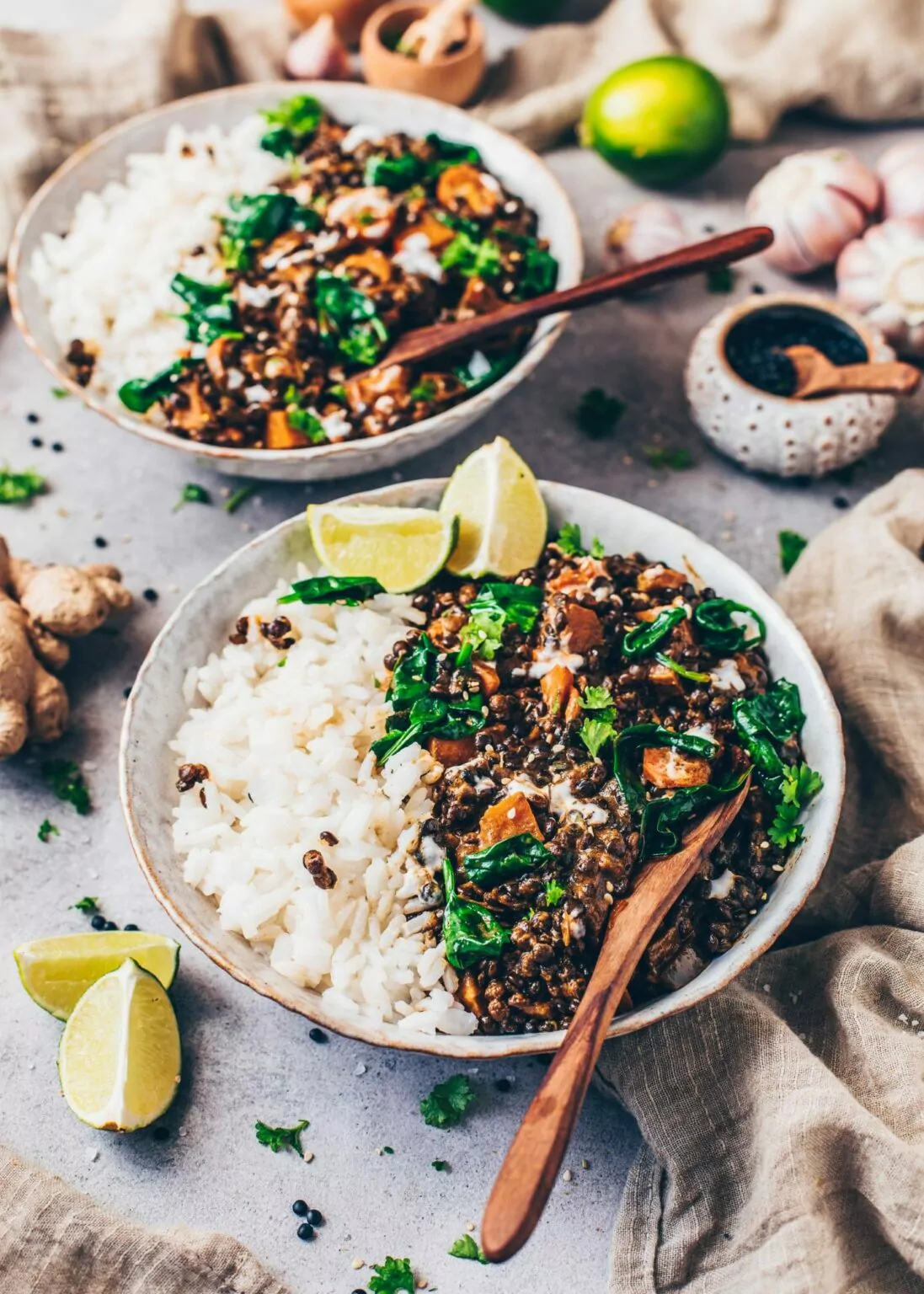 Vegan Black Lentil Curry (Creamy Indian Dal) - Bianca Zapatka | Recipes