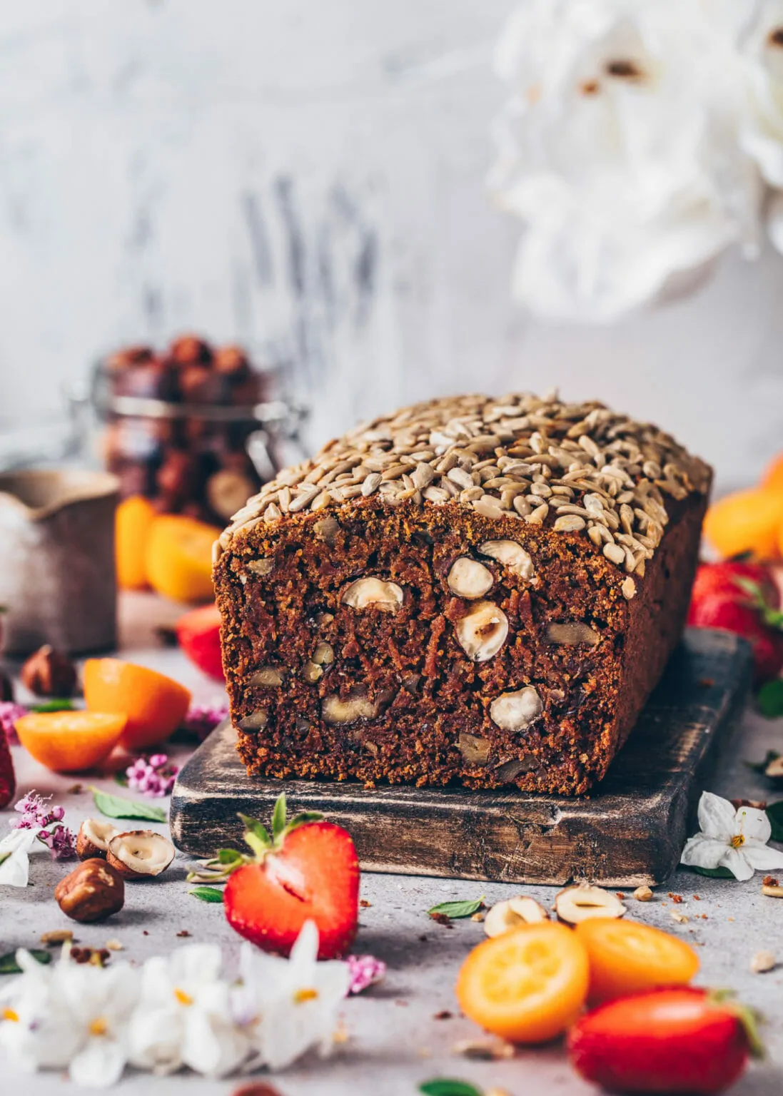Dattel-Nuss-Brot (einfach, vegan, glutenfrei) - Bianca Zapatka | Rezepte