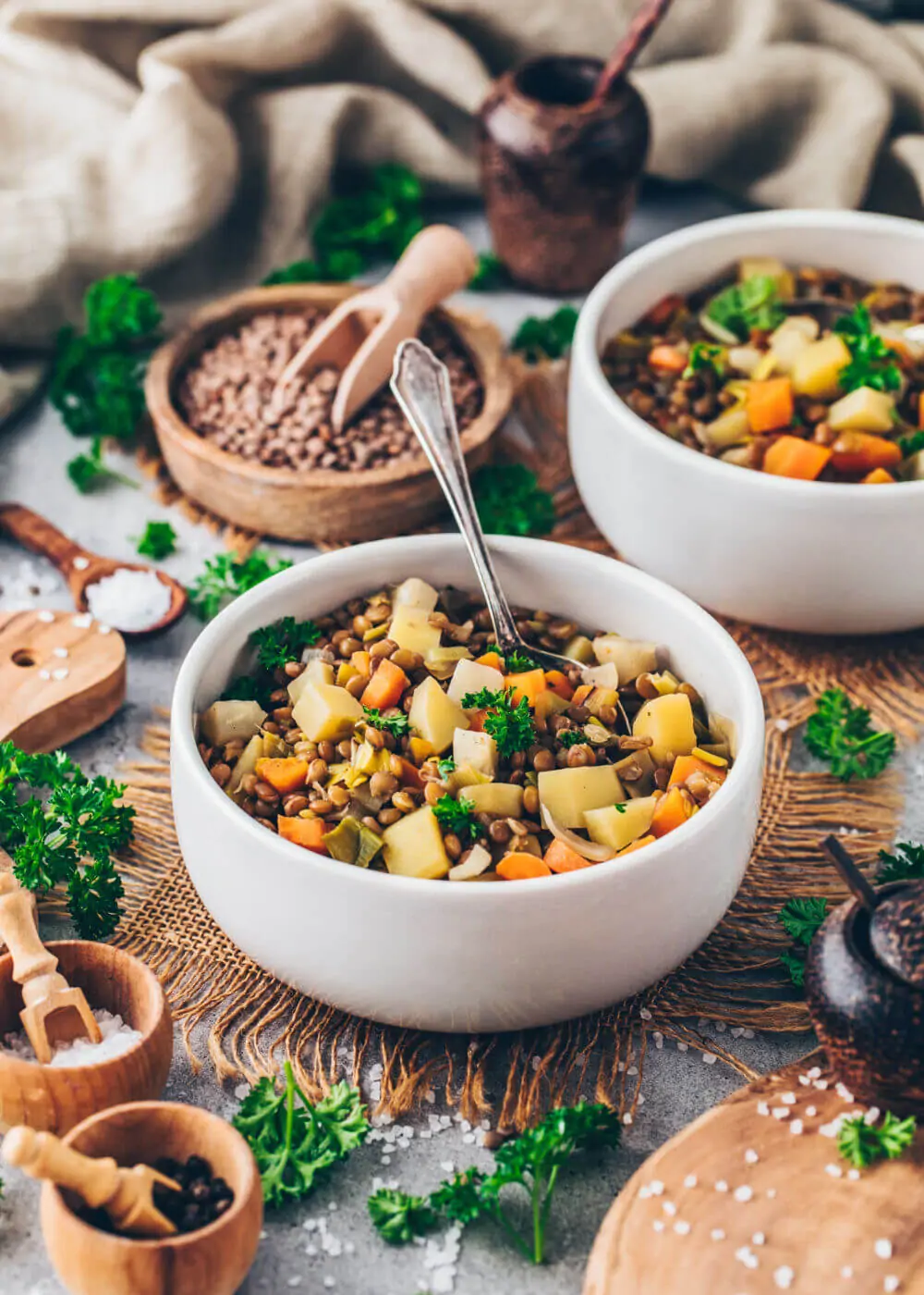 Best Vegan Lentil Soup | One-Pot Veggie Stew - Bianca Zapatka | Recipes