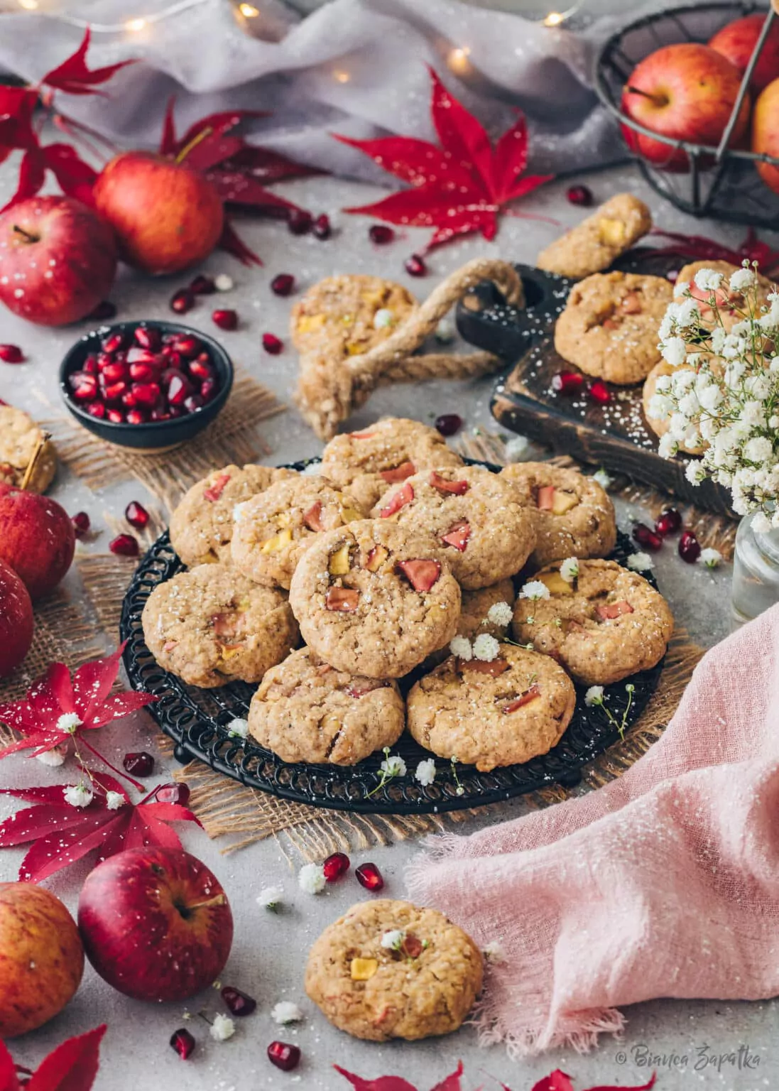 Apfel Haferflocken Kekse - Einfache Vegane Cookies - Bianca Zapatka ...