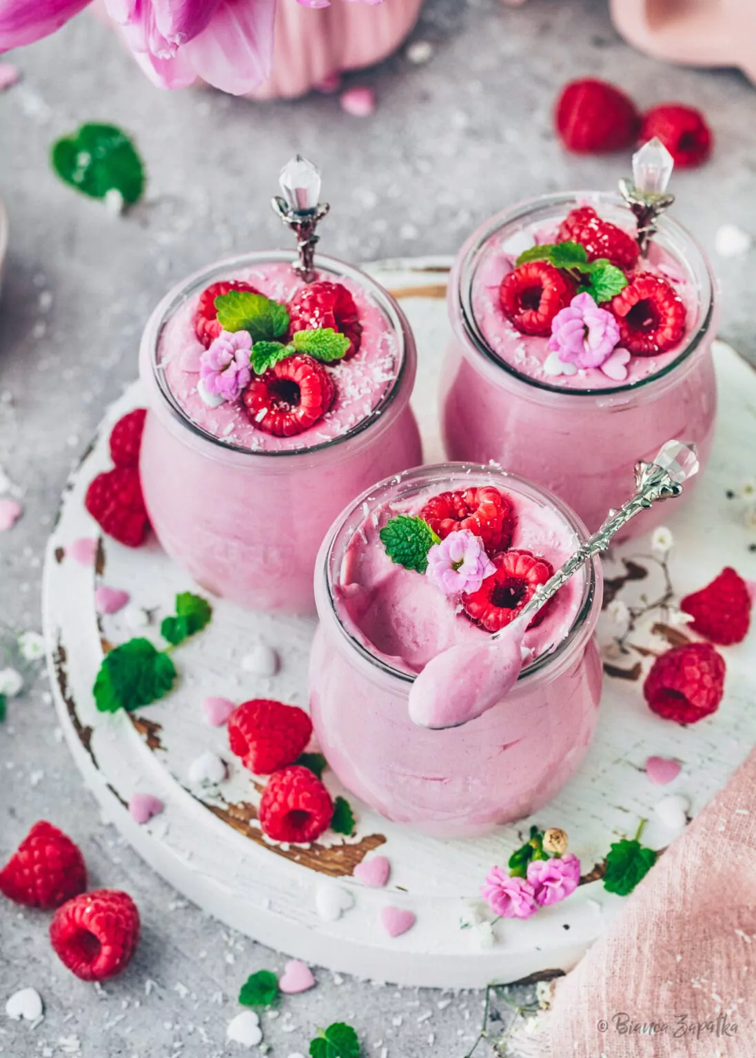 Himbeer-Creme Dessert im Glas | Vegan - Bianca Zapatka | Rezepte