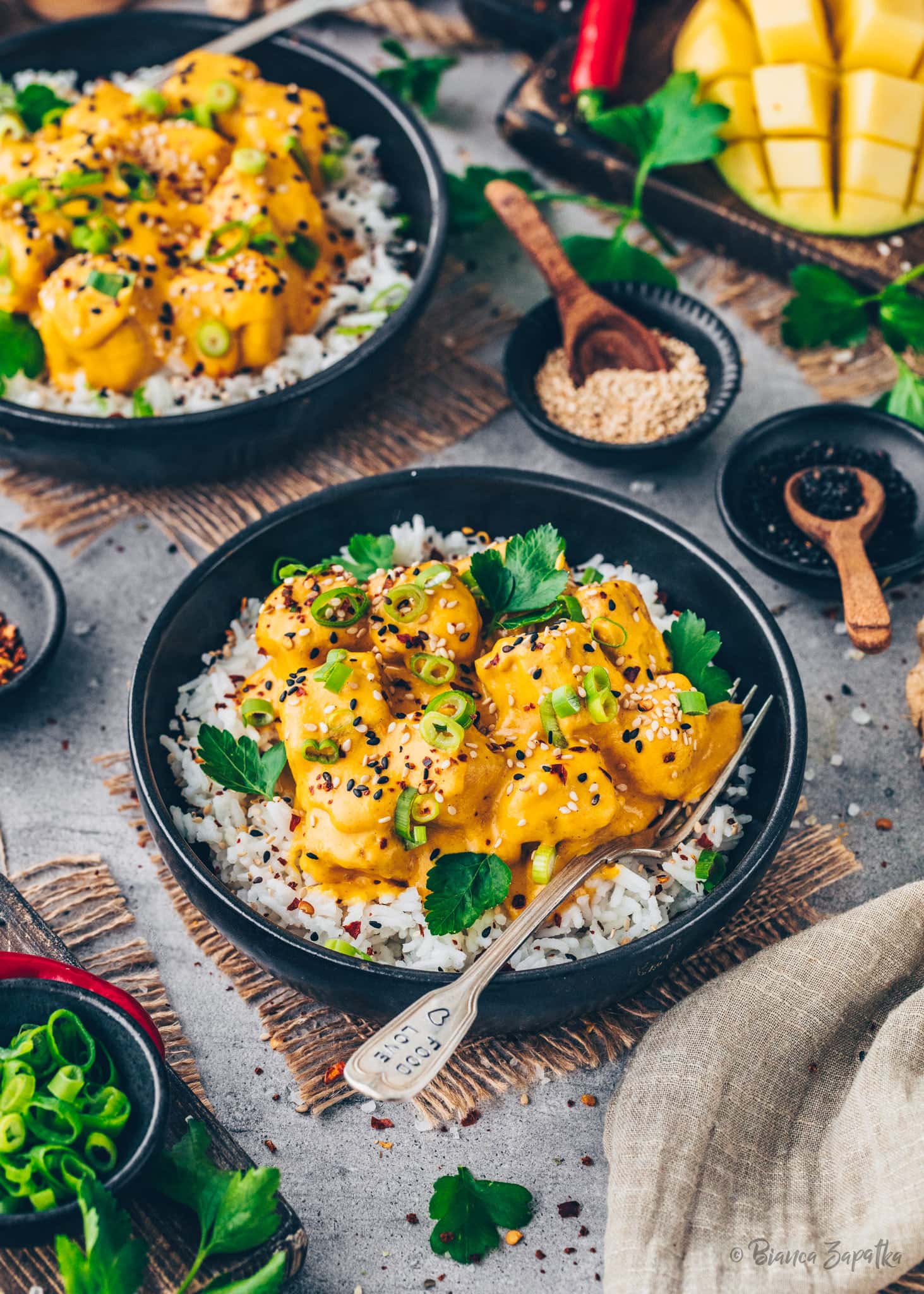 Mango Tofu Curry with Coconut Milk (Vegan) Bianca Zapatka Recipes
