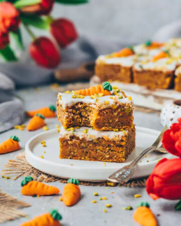 Carrot Cake Bars - moist, easy, delicious